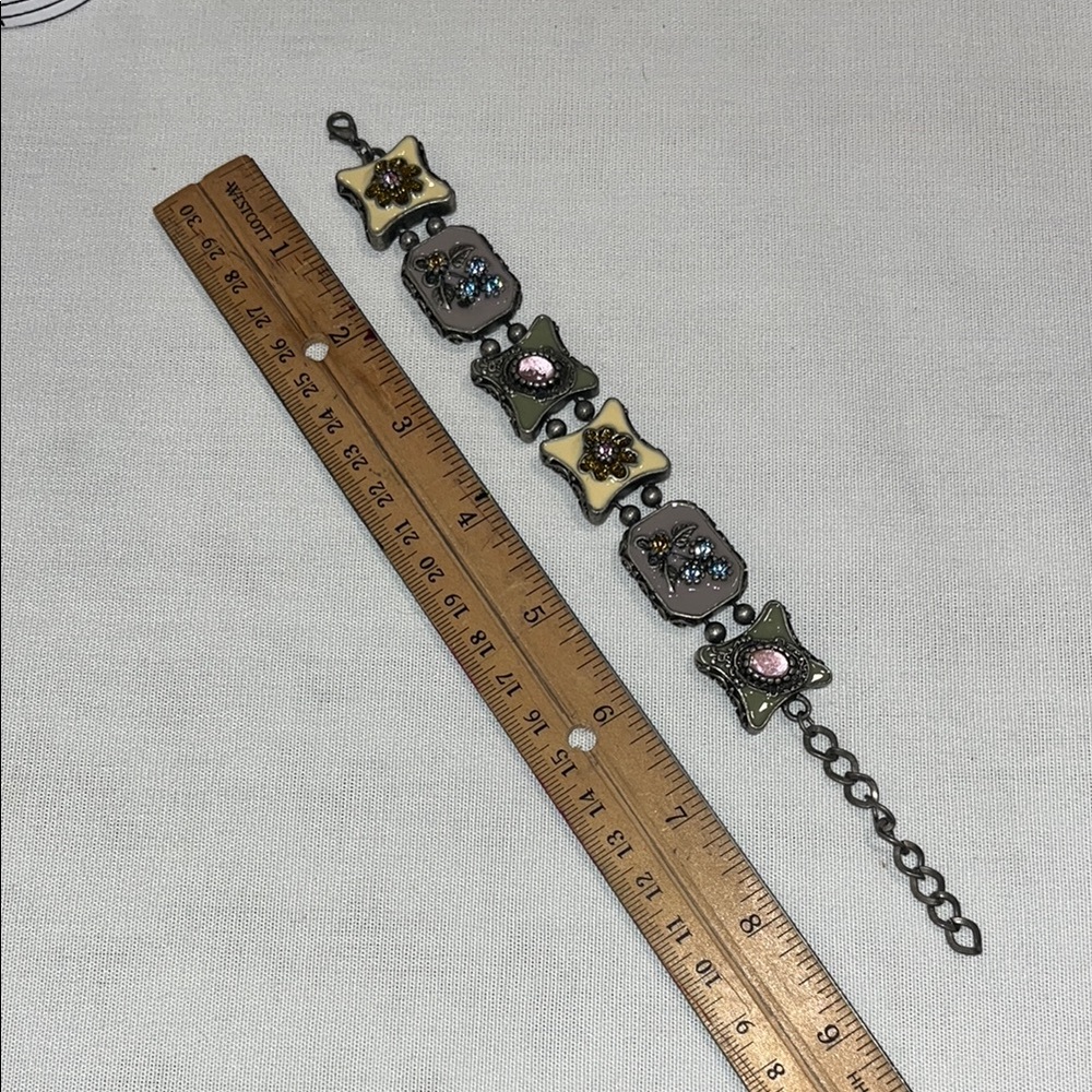 Stunning Vintage Enamel Bracelet.